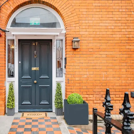 Apartment Modern Studio-rathmines-kitchen, Wifi & Washer *