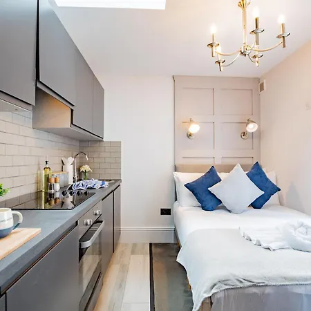Modern Studio-rathmines-kitchen, Wifi & Washer Apartment *